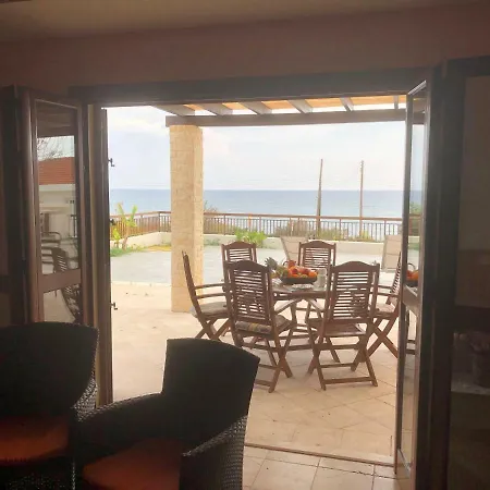 Eva Tatil Evi Agios Theodoros